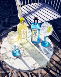 Bombay Sapphire Gin (1 Liter)